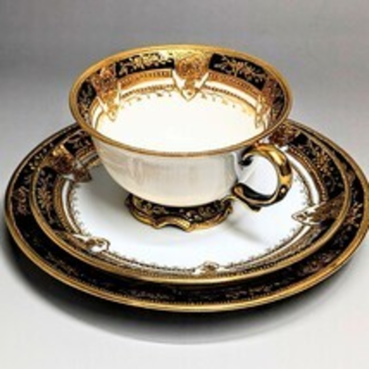 オールドノリタケ銘品!! 金盛上藍帯連鎖装飾紋 キャビネットカップ 
