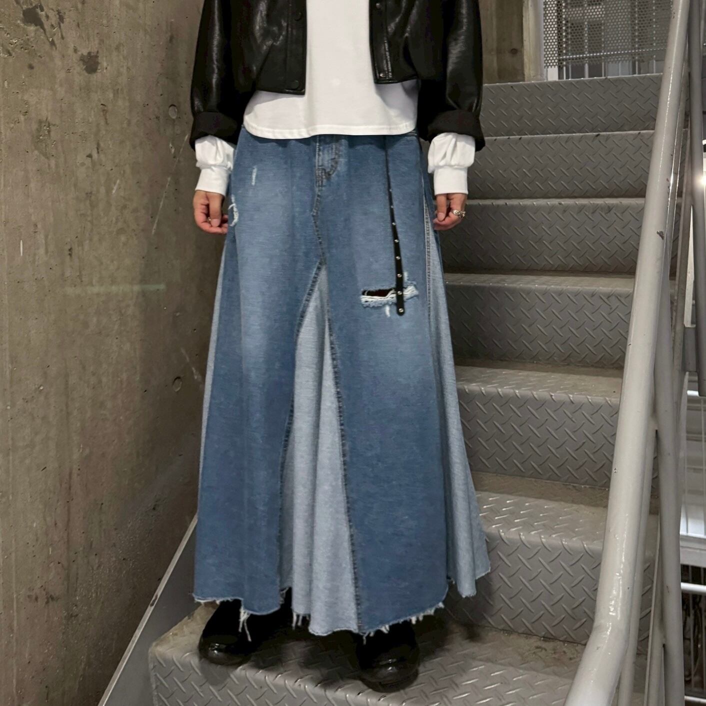 トラノイ　アシメボリュームスカートメッシュ　TRANOI. 23SS TRANOI.（トラノイ）リメイクSWスカート | ZAZABYS