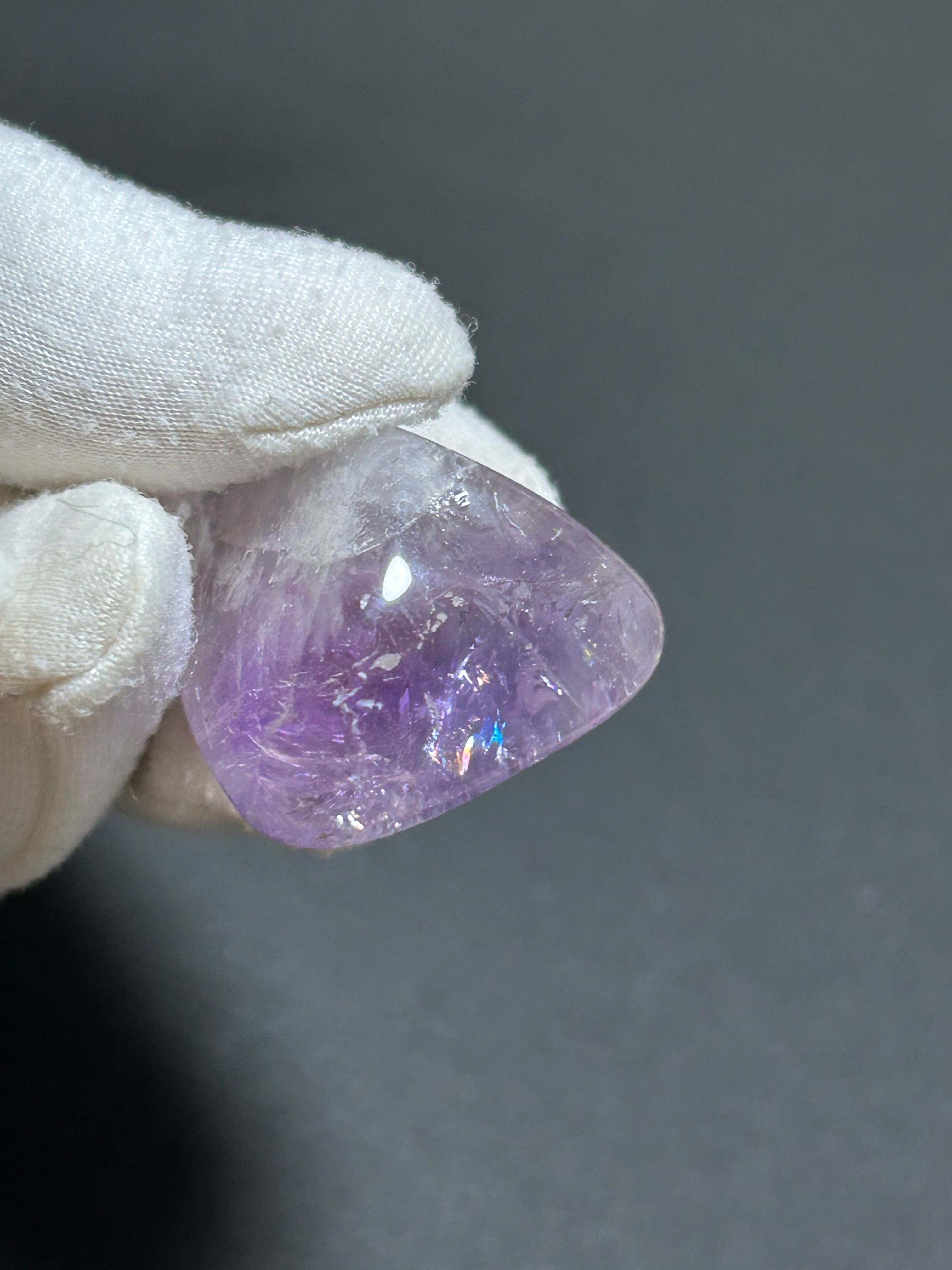️ ︎虹入り︎アメジスト ポイント パワーストーン 紫水晶 天然石 