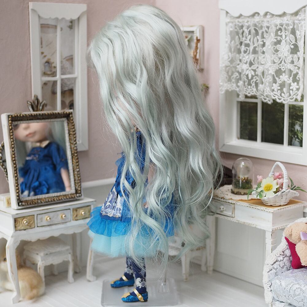 ネオブライス モヘアウィッグ センターパートウェーブ ヤンパモリ