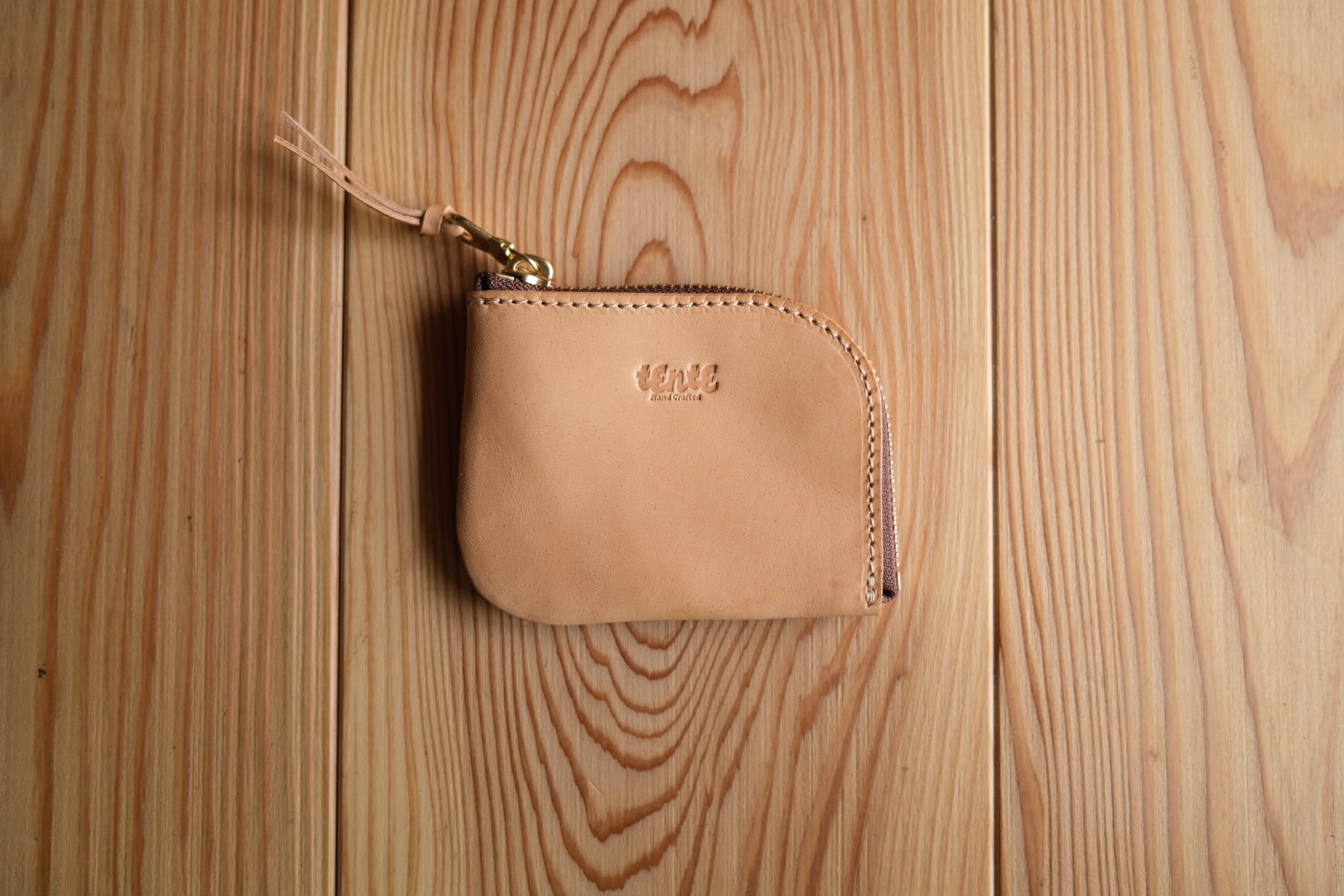 《即納》Lzip case【horse natural】