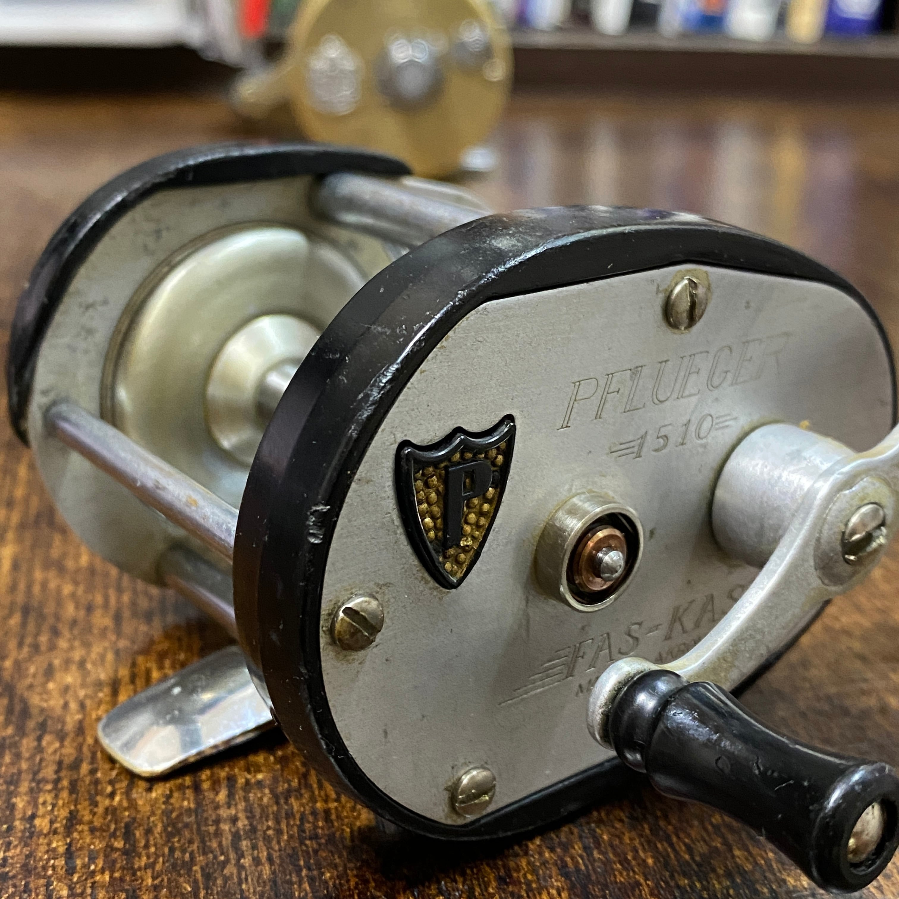 レア　PFLUEGER FAS CAST フルーガー　ファスキャスト 50s PFLUEGER 1510 FAS-KAST メンテ済/ オールドフルーガー ファス