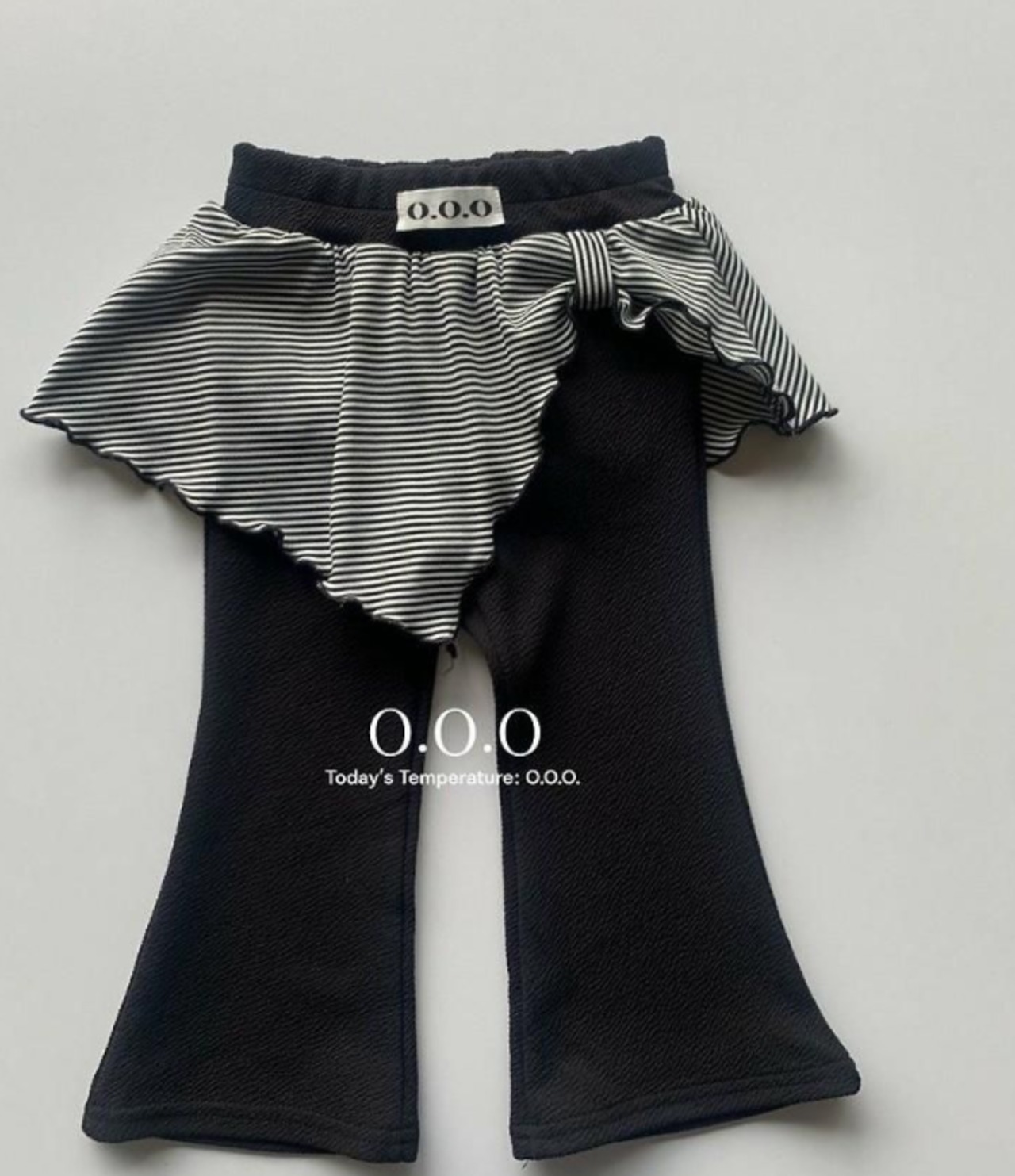 【取寄/韓国直送】O.O.O ソピアパンツ｜秋服｜韓国子供服｜26/AT
