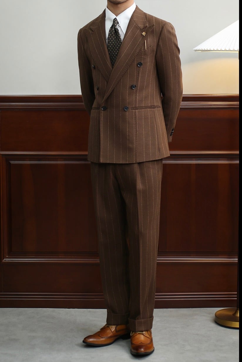 ピークドラペルチョークストライプブラウンダブルウールスーツ | Buona