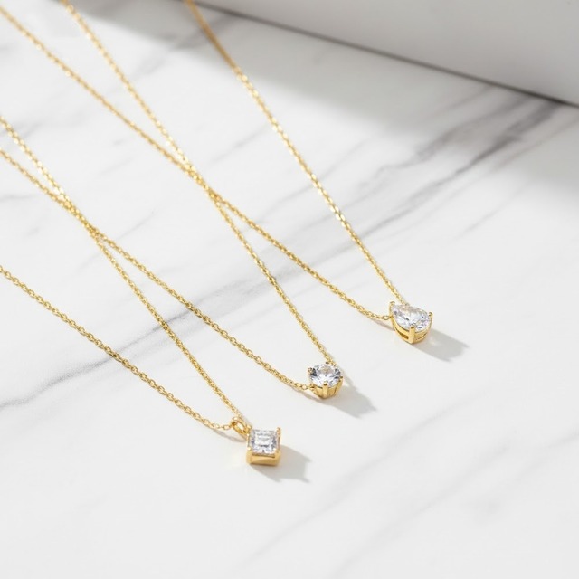 3pattern zirconia necklace