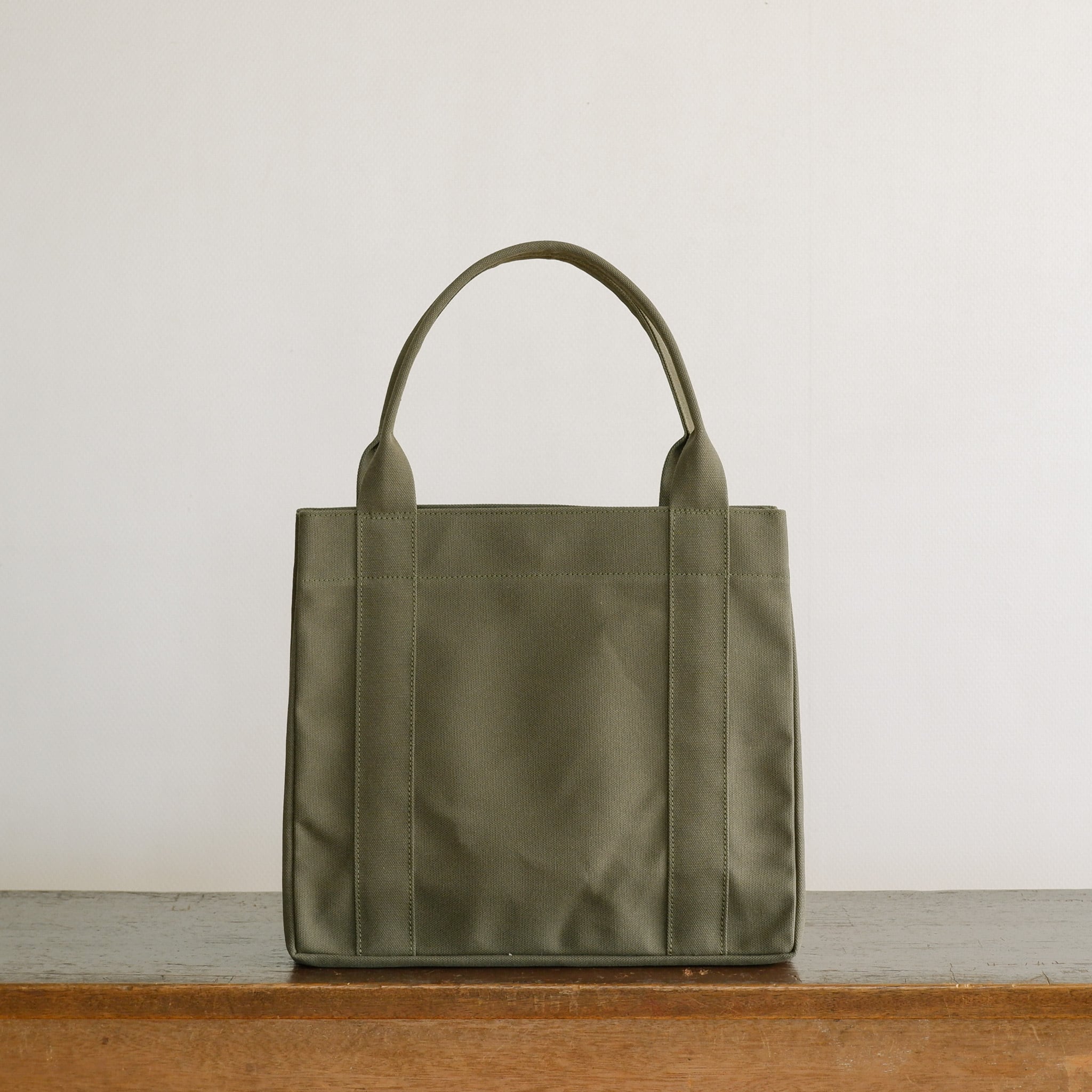 トートバッグ03 BOX オリーブ / 8号帆布 | aoya bags | シンプルで少し