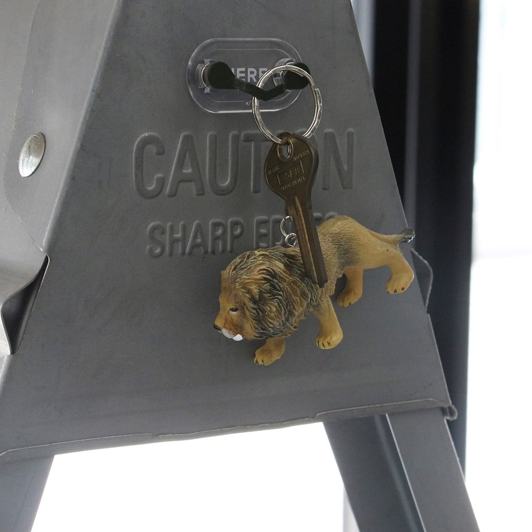 HERE by DETAIL】 Animal Keyring “Lion