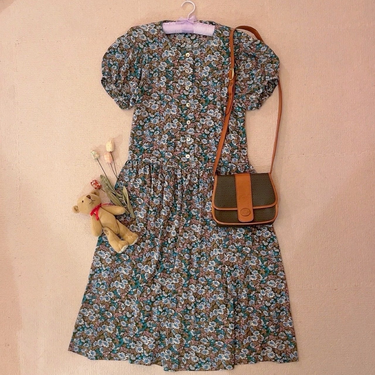 blue daisy round gather one-piece