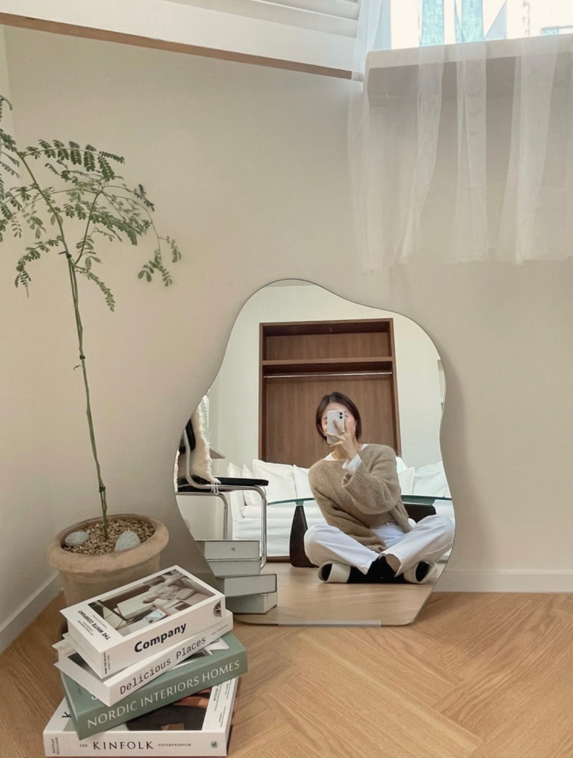 wave mirror L size / ウェーブミラー スタンド 変形 鏡 韓国