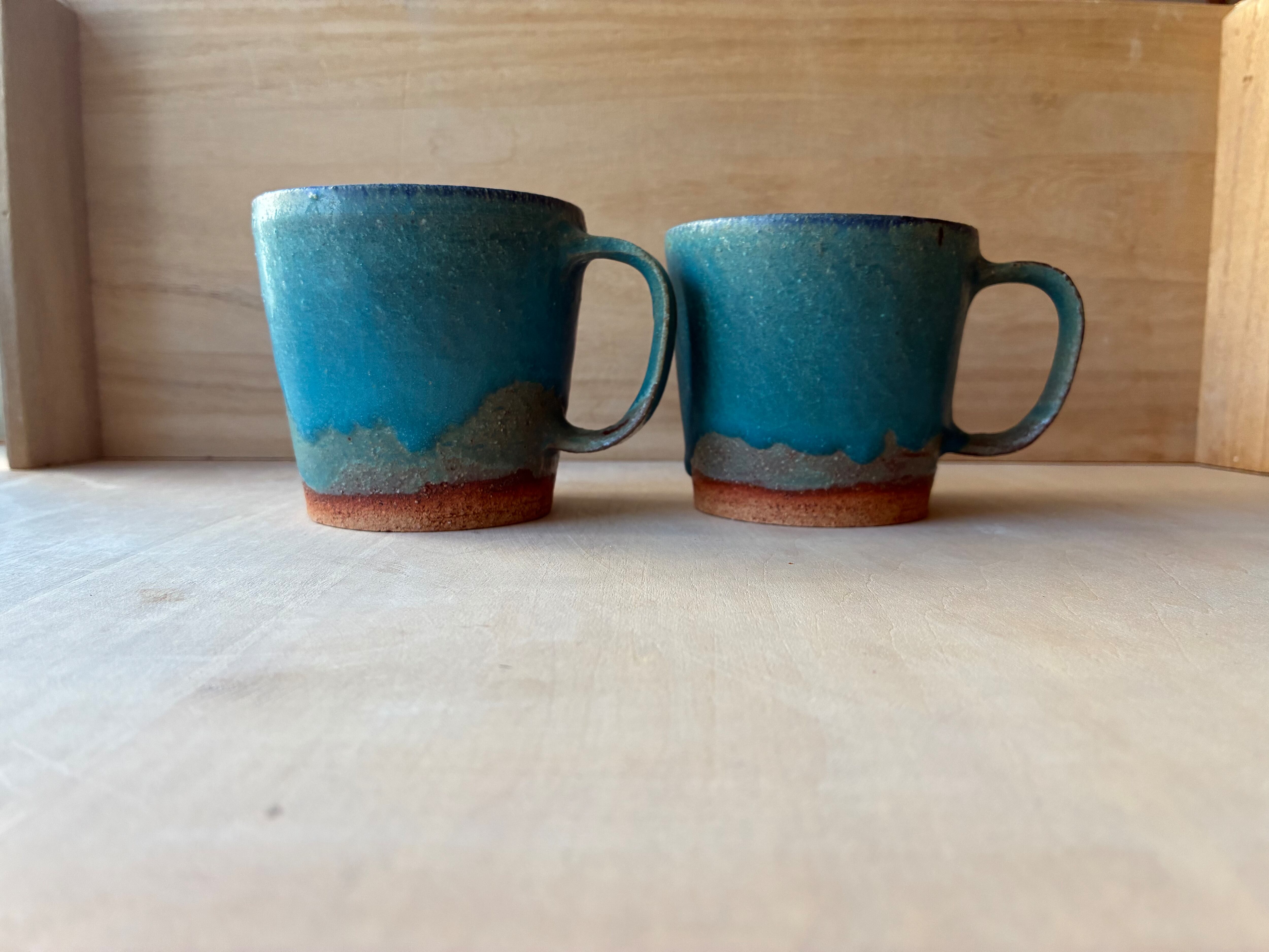 渋い青（口縁濃いブルー景色Lサイズ)270ml マグカップ コーヒーカップ