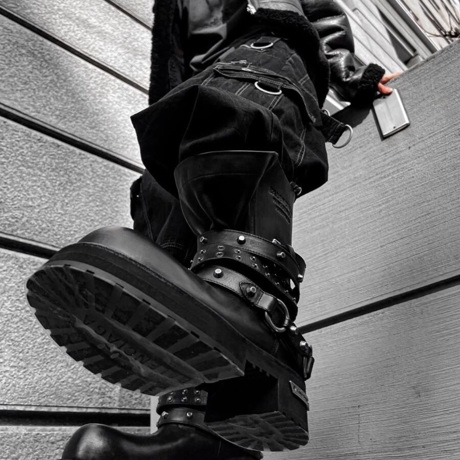 BALENCIAGA】VENOM CITY BOOTIE | AYIN