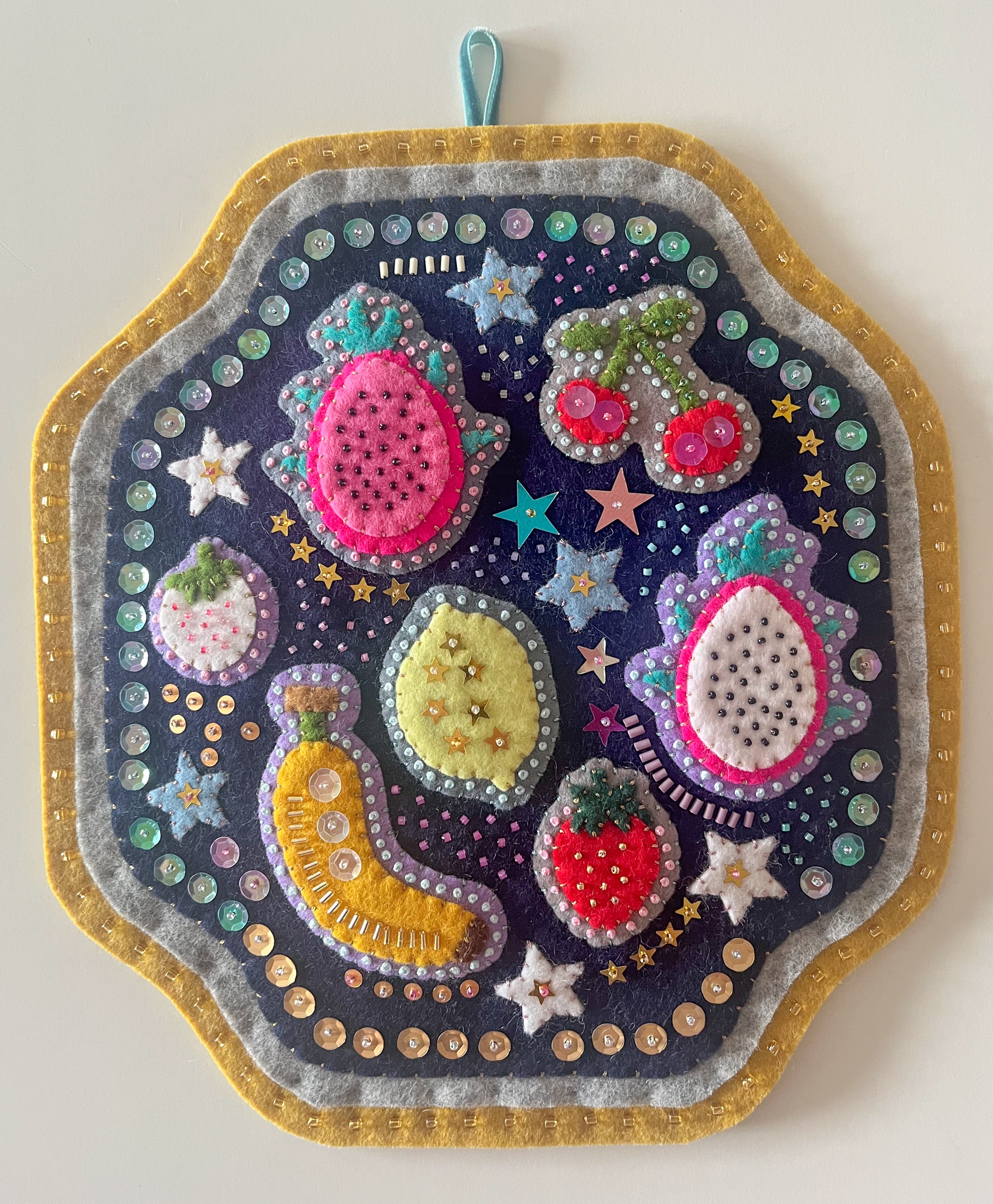 暮らしの刺繍雑貨店