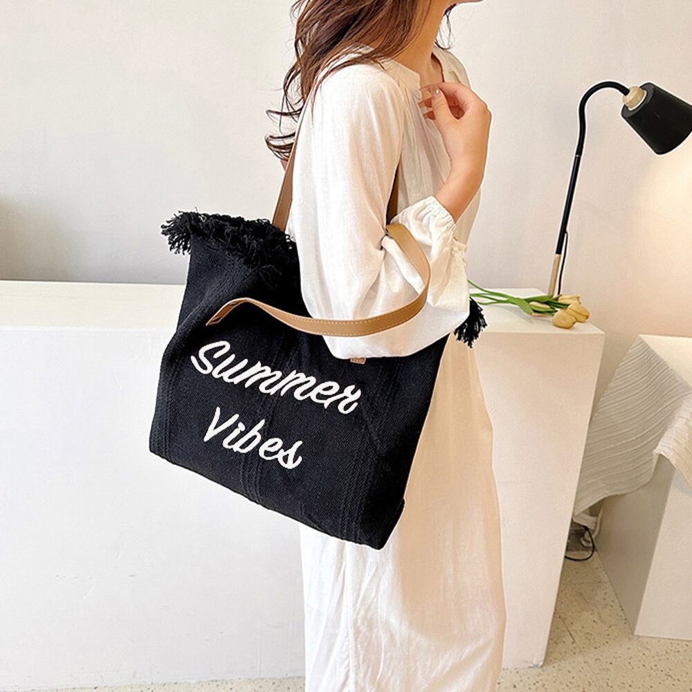 フリンジ トートバッグ レディース キャンバス 通勤 通学 大人 かわいい きれいめ おしゃれ カジュアル 大容量 A4 ロゴ 大人可愛い 大人女子