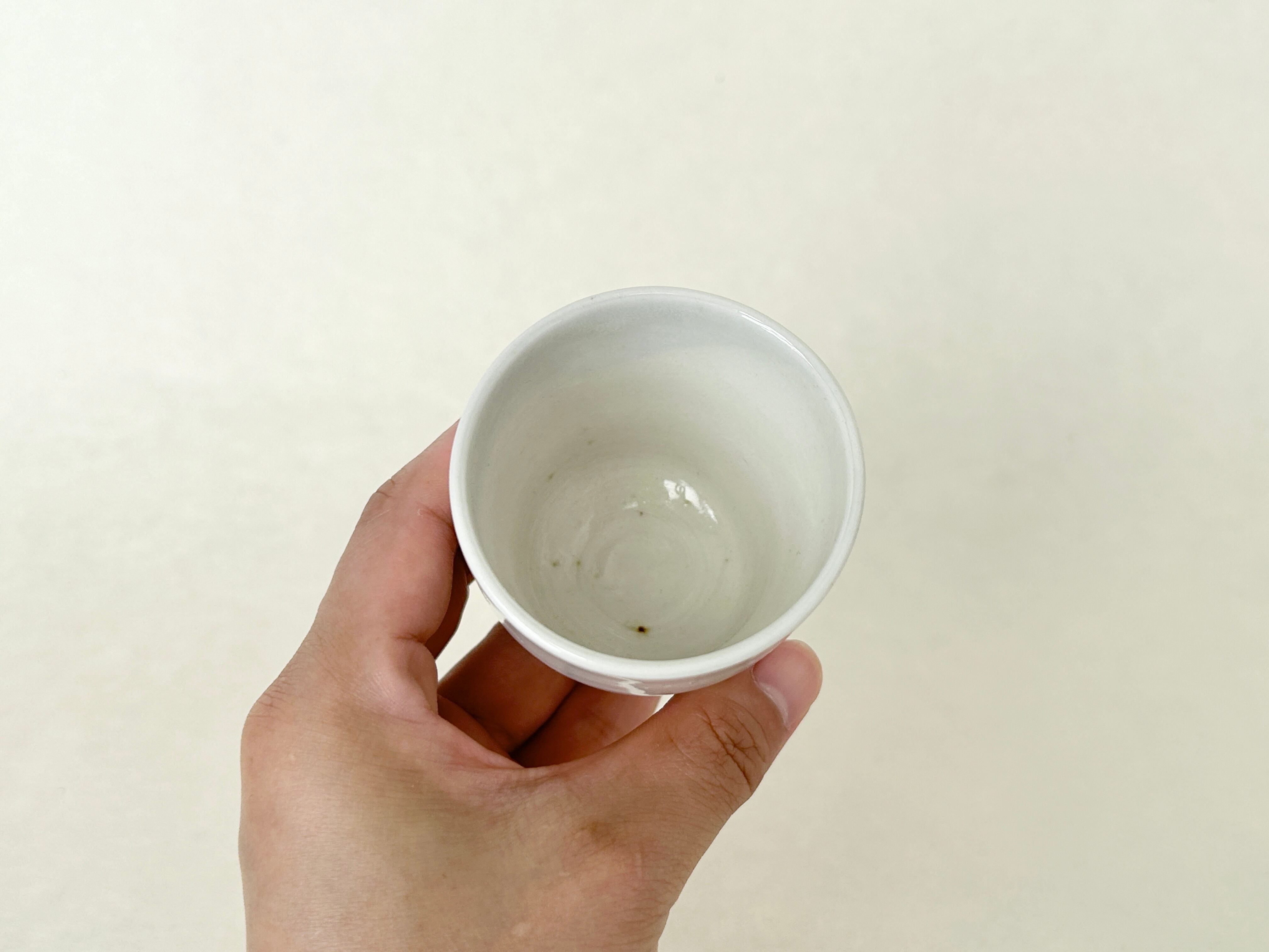 中国陶磁器　明成化　お猪口型 中国陶磁器 明成化 お猪口型 中国陶磁器 明成化 お猪口型 中国陶磁器