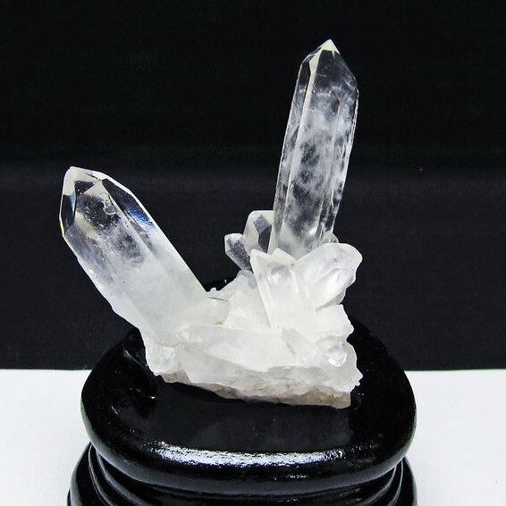 水晶 クラスター マダガスカル産 台座付属 一点物 172-4286