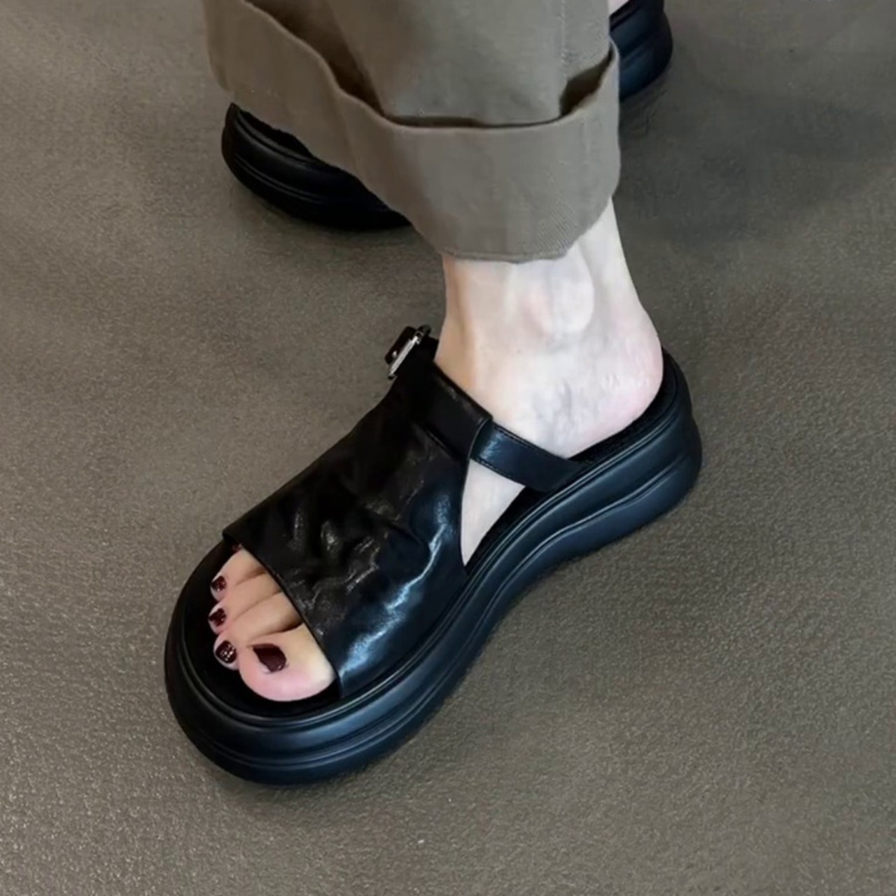 Simple open-toe sandals (ME375)