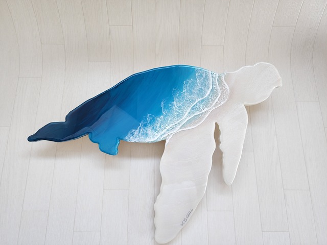 121.オーシャンレジンアート swimming honu