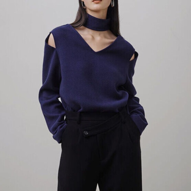 Vneck cut out top
