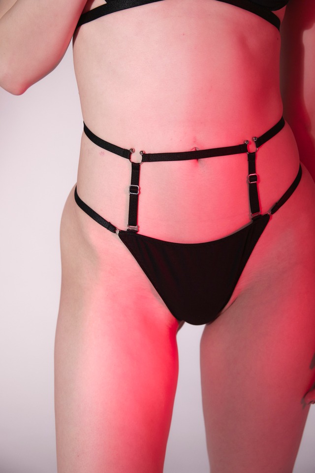 Waist Harness Tanga [ PETITE PAUSE ]-Piercing- / Black