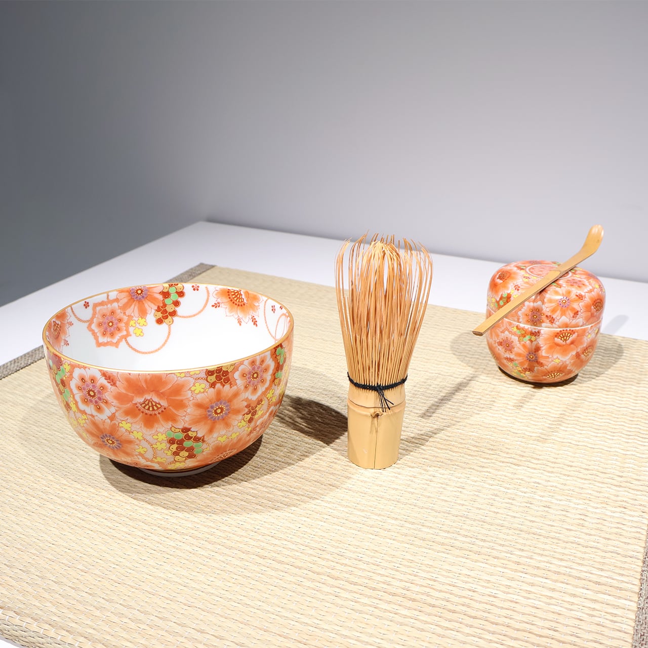 織田恵美 赤絵細描 棗 | KOGEI Art Gallery 銀座の金沢