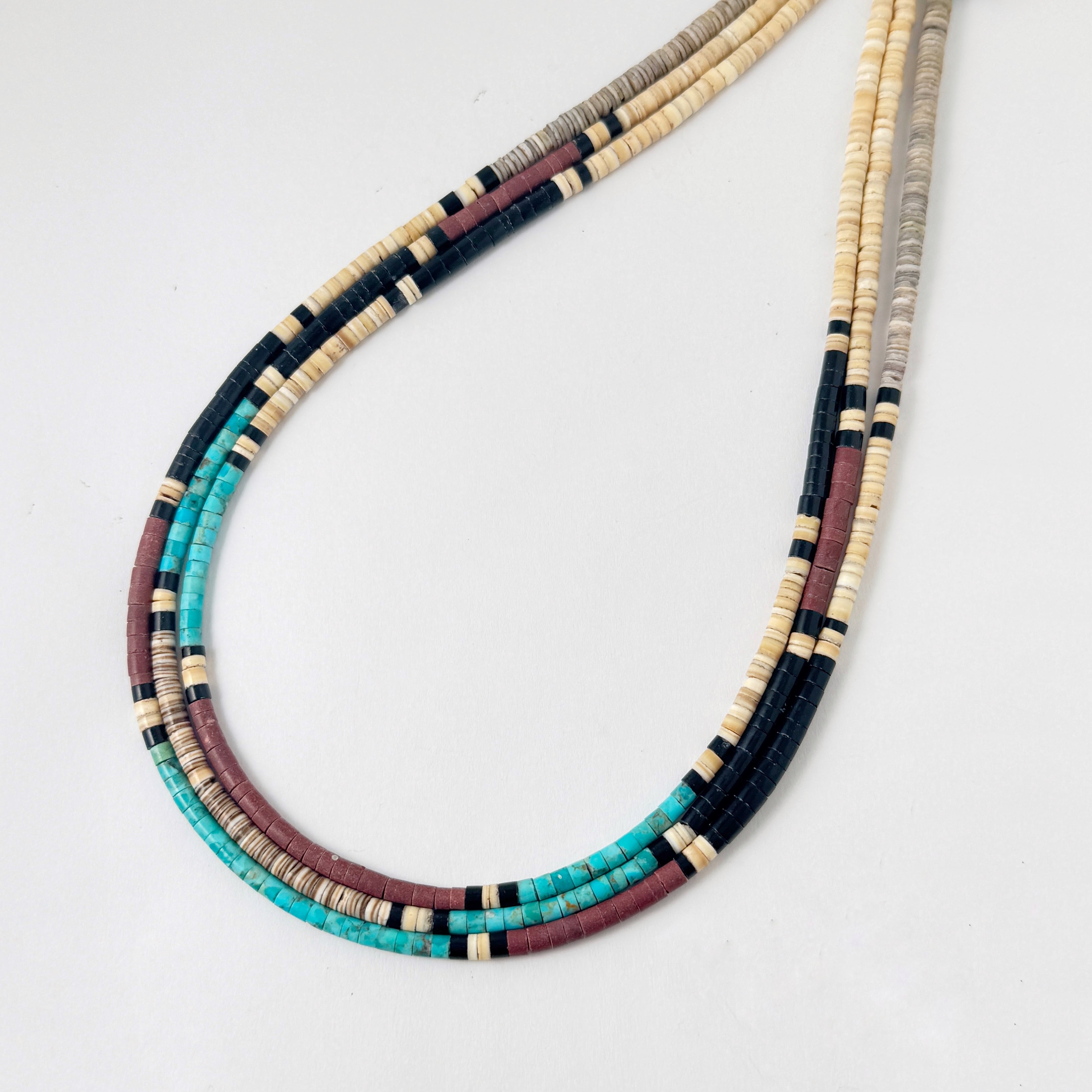 《Indian Jewelry》 ヒシ(ヒーシー) 細 マルチカラー ネックレス 48cm