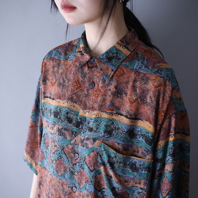 wall painting art full pattern over silhouette h/s shirt