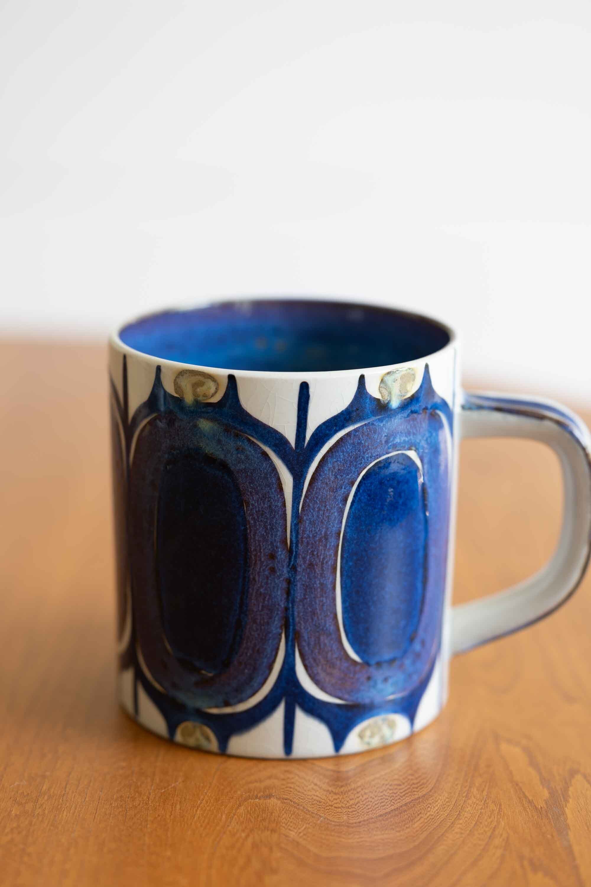 ロイヤルコペンハーゲン アルマニア窯 Inge-Lise Kofoedデザインのおっきなマグ型ジャグ