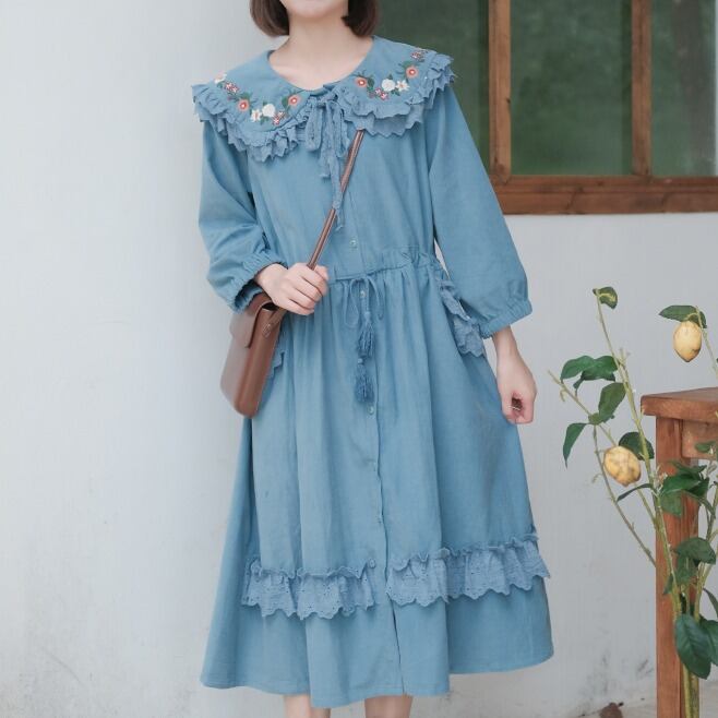 レースカラーフラワー刺繍ワンピース 2958 Lehtia レフティア 淡色レトロなナチュラルスタイル レースカラーフラワー刺繍ワンピース 2958 Lehtia レフティア 淡色レトロなナチュラルスタイル