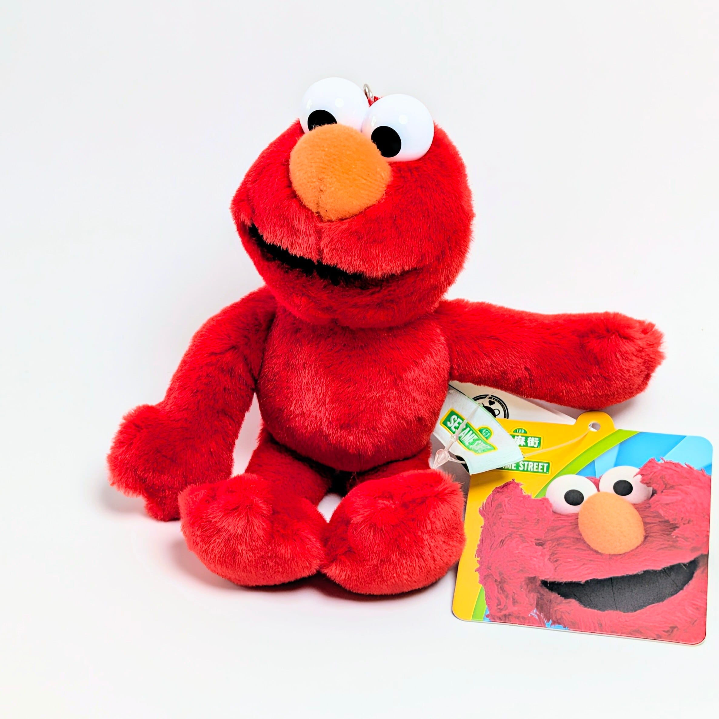 ✨️肌触り良すぎて…(。-ω-)zzz…(。゚ω゚) ハッ!✨️☆【 SESAME STREET( セサミストリート ) 】 エルモ / ぬいぐるみキーホルダー / プラッシュキーホルダー / マスコット 〚アメリカン雑貨 アメトイ〛