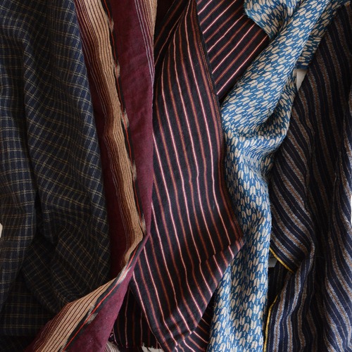 【木綿古布端切れ5枚セット】藍染 格子模様 矢絣 縞模様 リメイク素材 ジャパンヴィンテージ ファブリック テキスタイル 昭和レトロ | Japanese Fabric Scraps Cotton Kasuri Stripe Pattern Indigo etc Vintage Set of 5