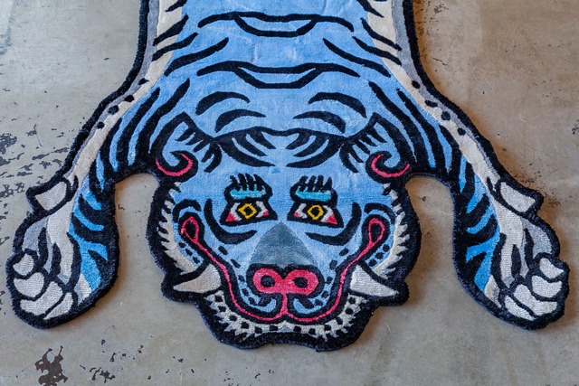 Tibetan Tiger Rug 《Mサイズ•シルク•オリジナル•ブルーバージョン034》チベタンタイガーラグ