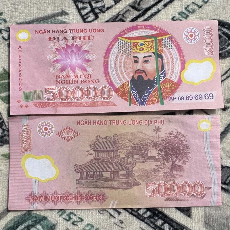 死後の世界のお金、ベトナムの冥金 500.000ドン x100枚セット、冥銭