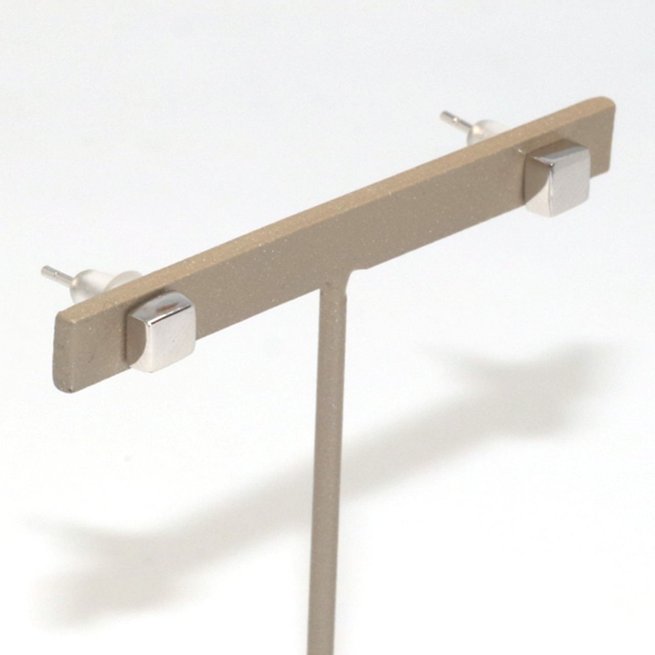 大人かっこいいデザイン！ シルバー シンプル ピアス simple silver series mm1051