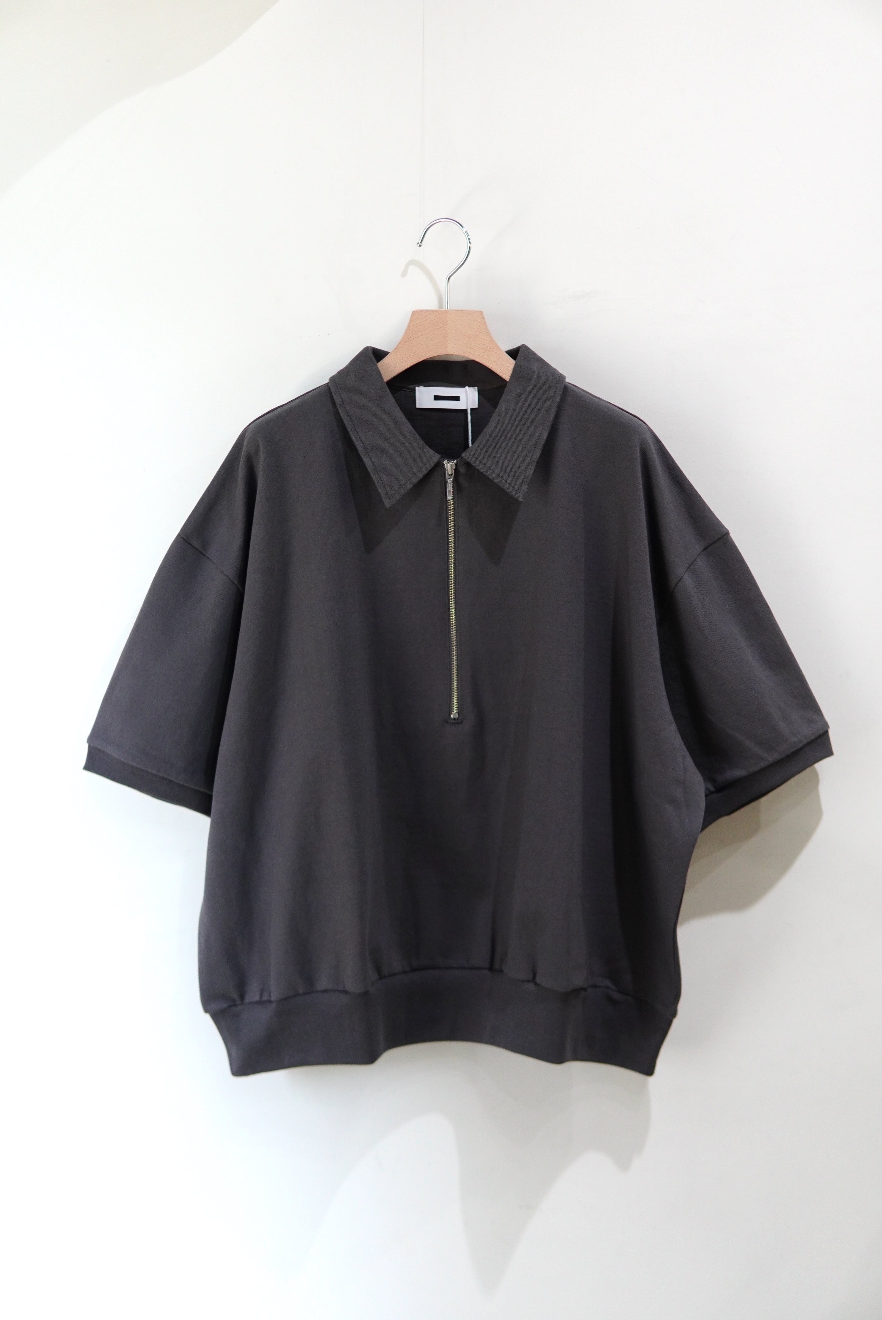 REVERBEARTE / HALF ZIP JERSEY SHORT SLEEVE | POETRY