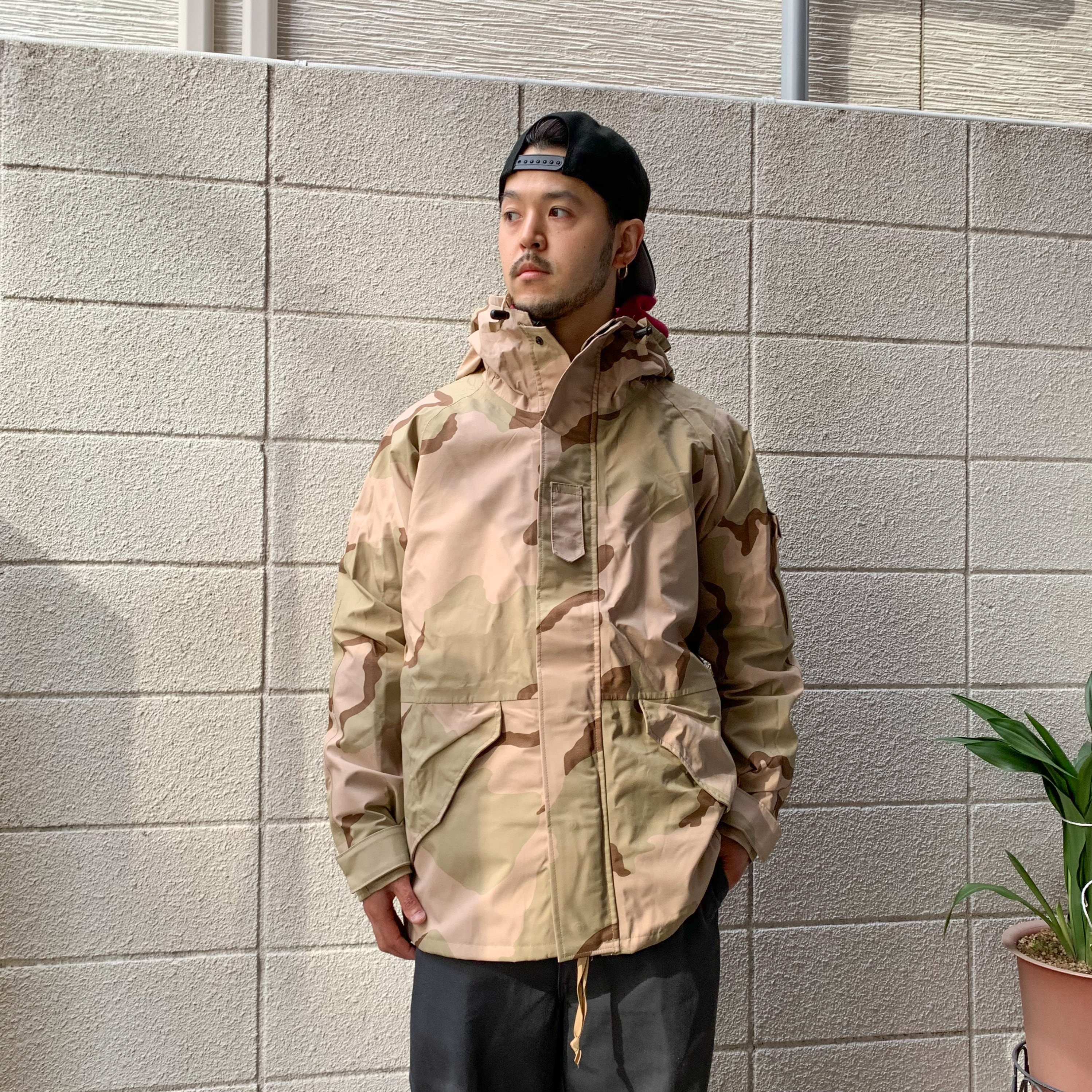 多少の誤差はお許し下さいECWCS GORETEX DESERT CAMO ゴアテックス デザートカモ1