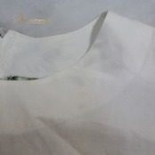 フラダンス 衣装 ワンピース ドレス ホワイト系 ロングワンピース リボン ハイビスカス柄 花柄 葉っぱ柄 カラフル かわいい 華やか 明るい 鮮やか ハワイアン アロハ ハワイアンプリント フラ ダンス レッスン 練習 花模様 リボン付き