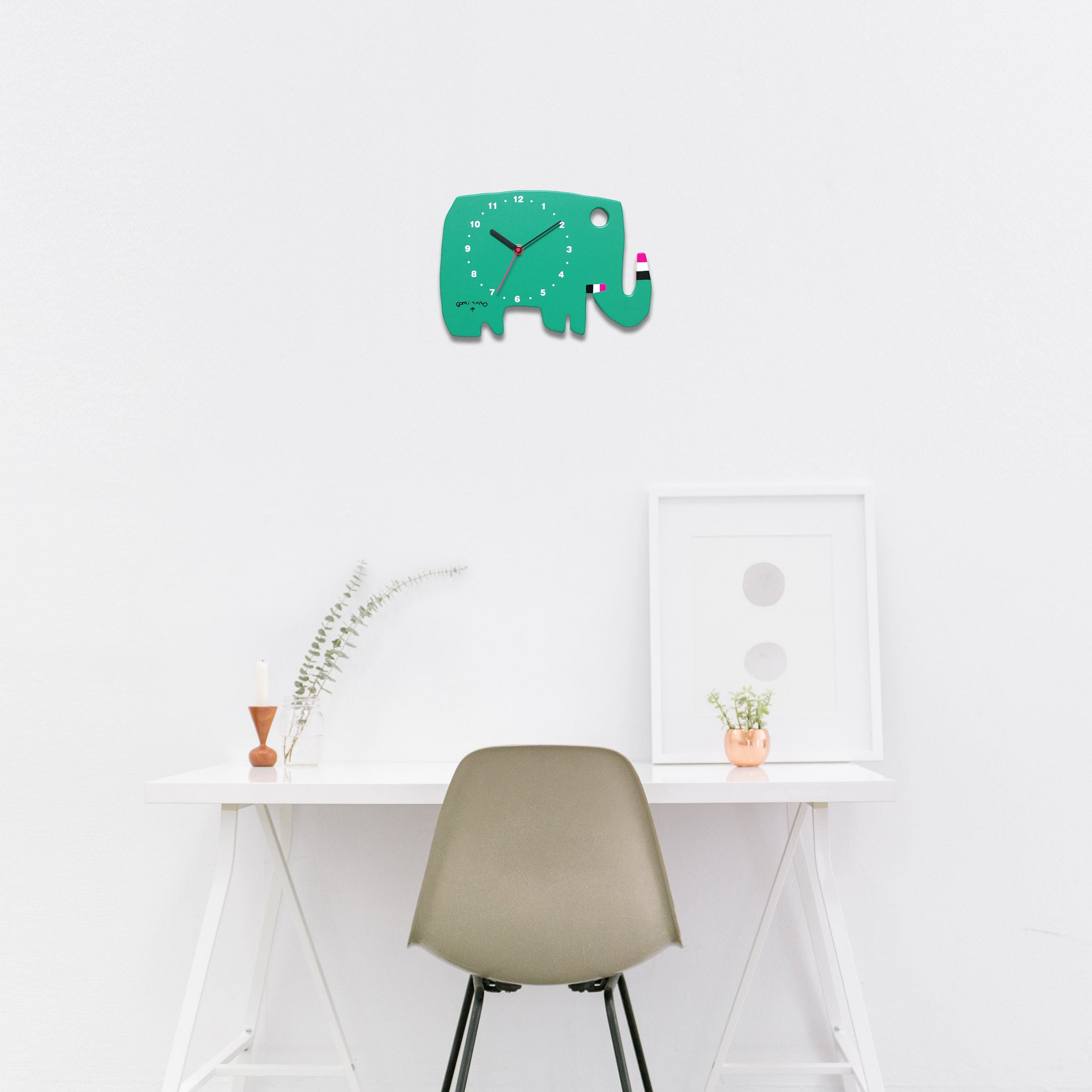 絵本作家 五味太郎 直筆サイン入りクロック・ゾウ「グリーン」※限定300