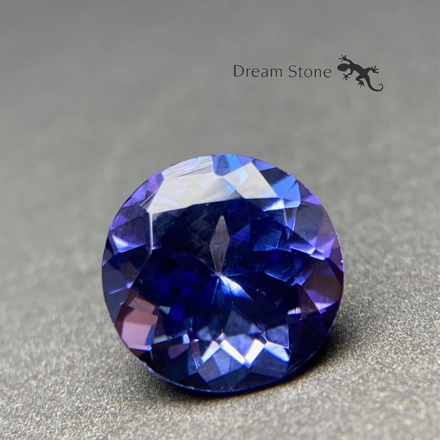 セレスタイト 卵型33◇ Celestite ◇天然石・鉱物・パワーストーン