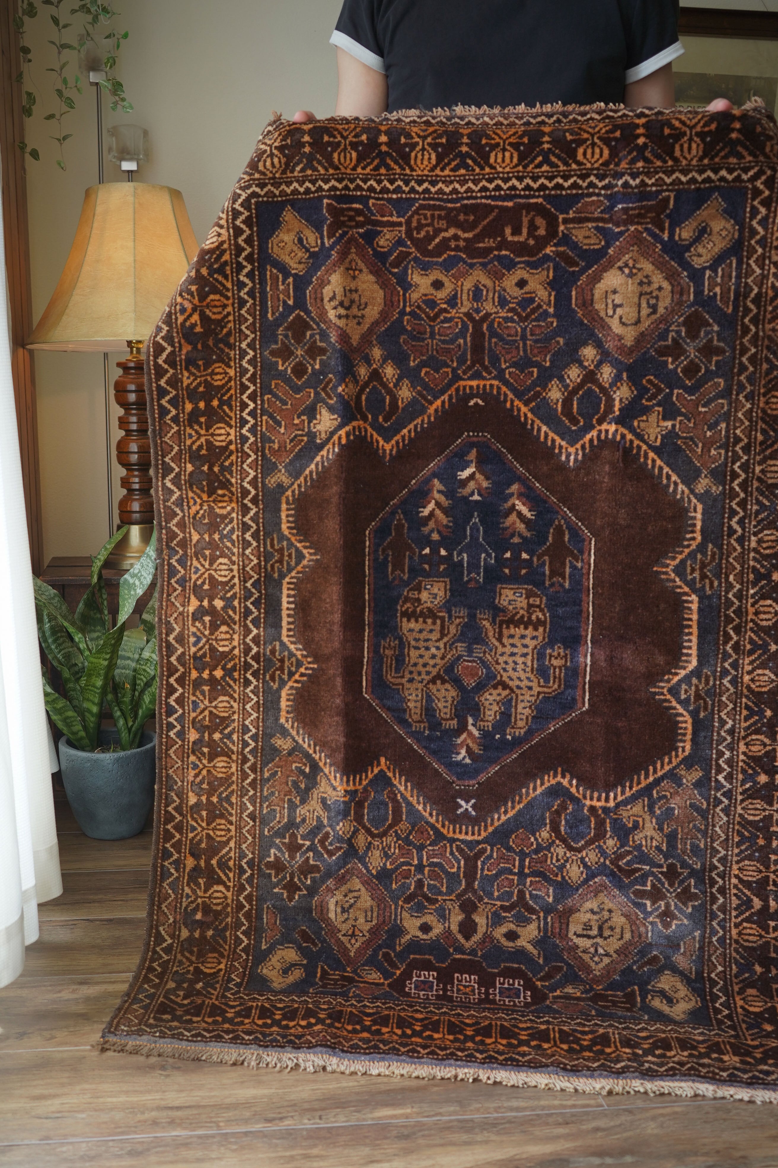Medium Size | ヴィンテージラグ専門店 TIME RUG （ペルシャ絨毯