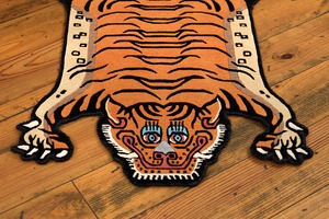 Tibetan Tiger Rug 《Sサイズ•ウール・オリジナル3・トラディショナルオレンジ676》チベタンタイガーラグ