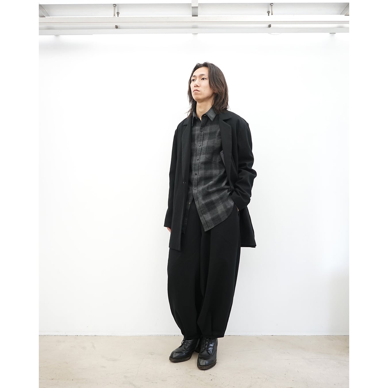 kujaku] (クジャク) P-353 hem tuck wide easy pants | Clique Tokyo