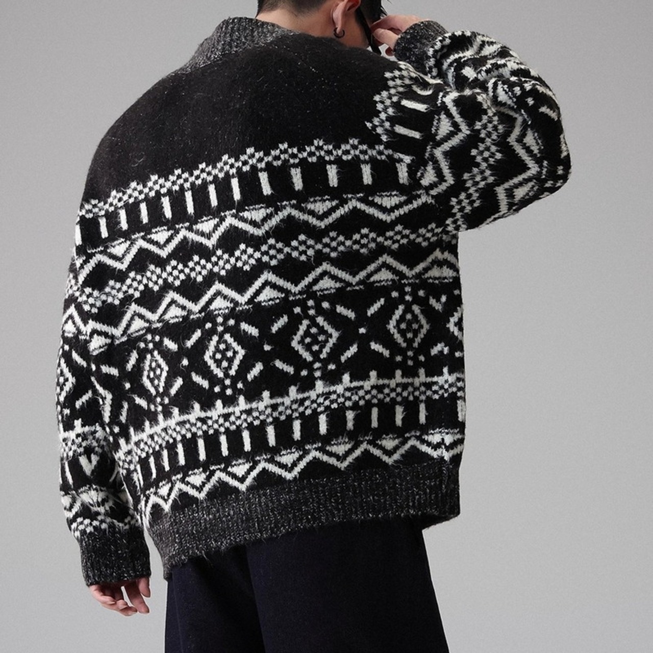 Long Sleeve Crew Neck Knit Cardigan ◇H0990