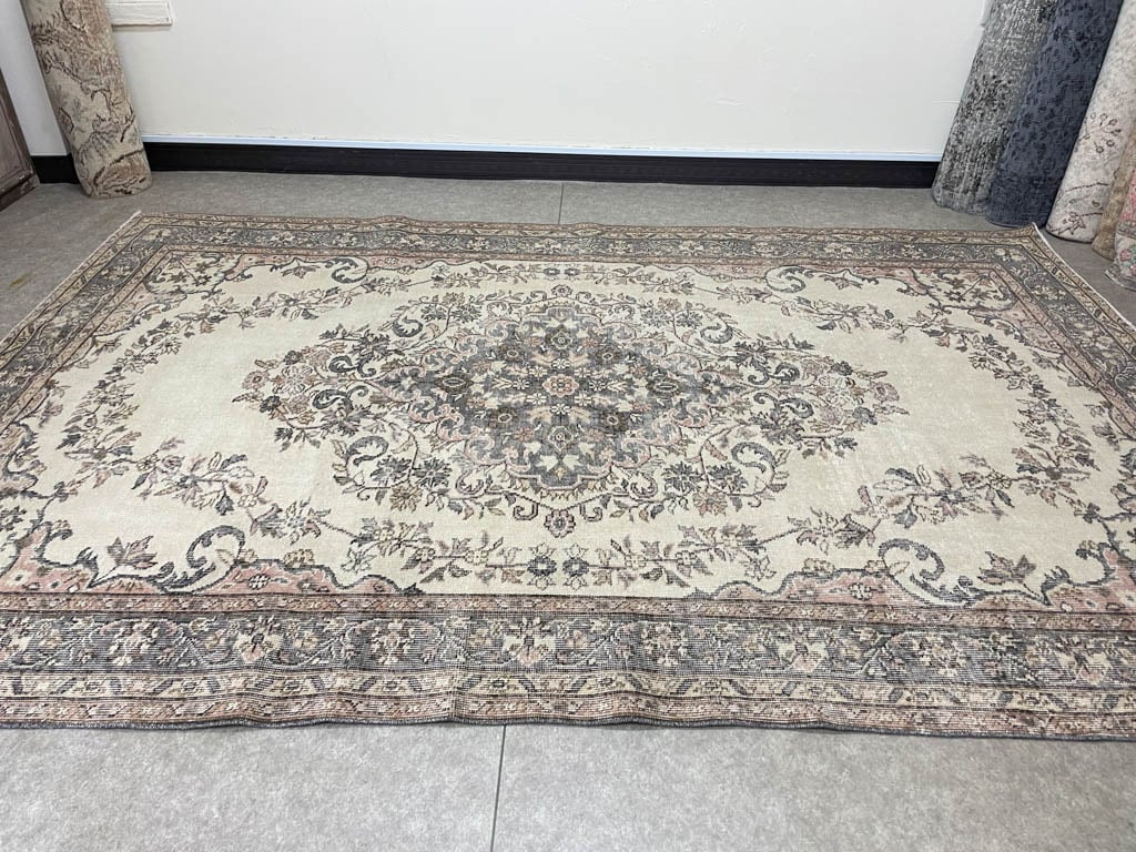 Vintage Turkish Rug 70s トルコ ラグ トルコ絨毯