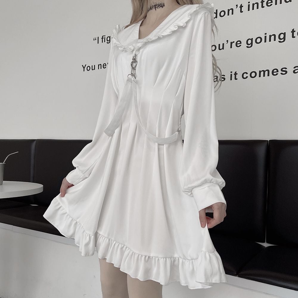 ワンピース フリル襟 ストラップ ハイウエスト Aライン 長袖 ホワイト 韓国ファッション レディース 大人可愛い ガーリー フェミニン ゴシック  暗黒系 / Sweet and cool retro high waist thin dark dress (DTC-624472065156) | 