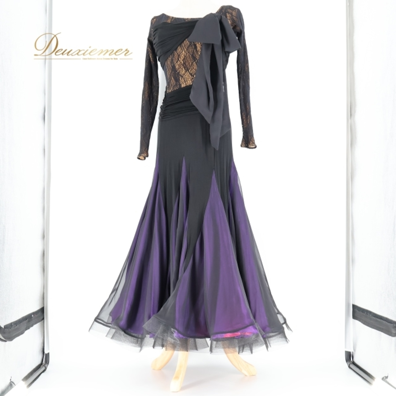 社交ダンス 衣装 チャコット Chacott ワンピース ドレス 黒 紫 ピンク フリル レース 日本製 リボン パーティドレス 上品 高級感 ブラック系 パープル系 フレアスカート ダンスパフォーマンス 女性用 フェミニン おしゃれ エレガント