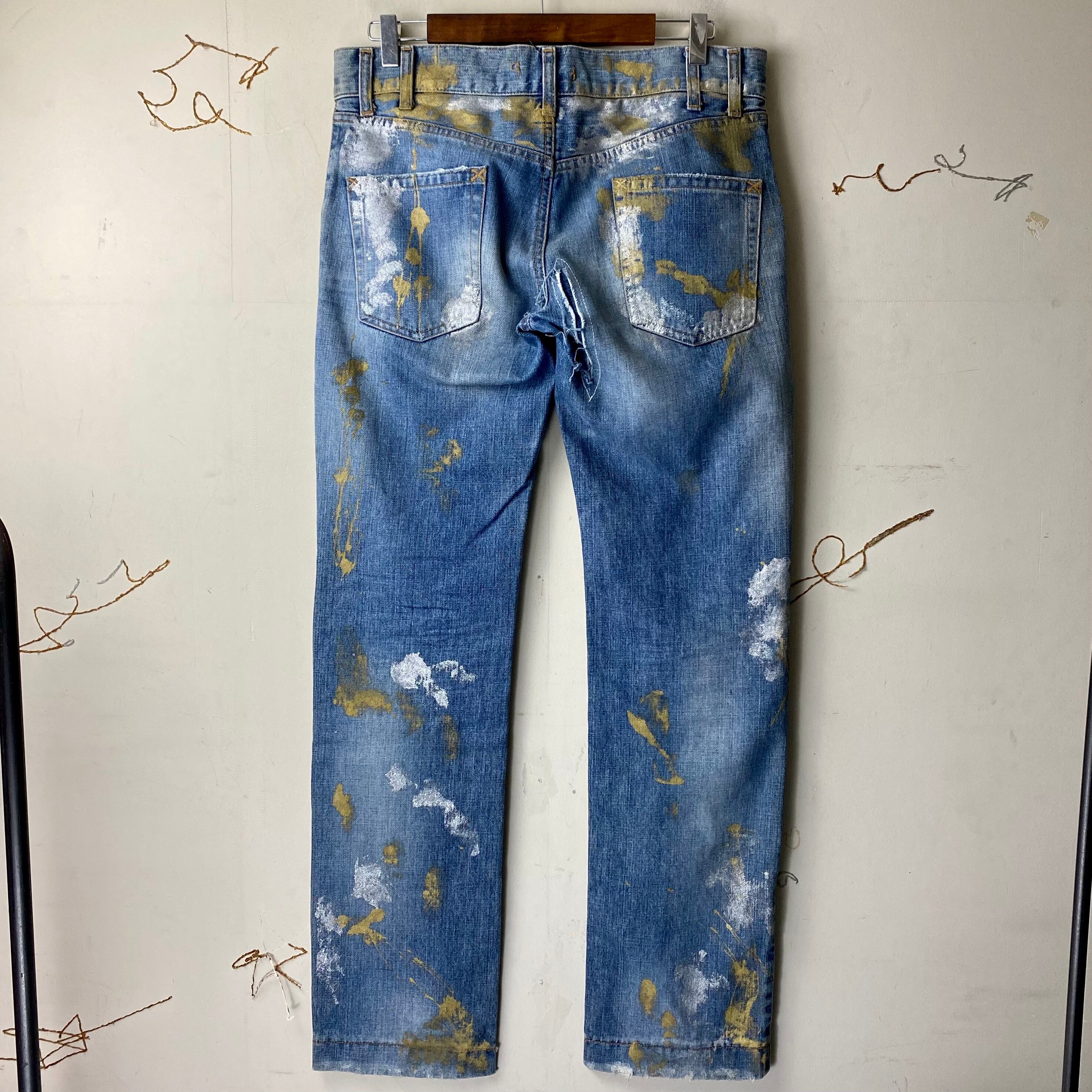 DOLCE&GABBANA gold×silver paint denim pants | NOIR ONLINE