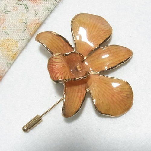エナメル樹脂のカトレアの花のスティックピン　アクセサリー卸値以下でセール　K2099B