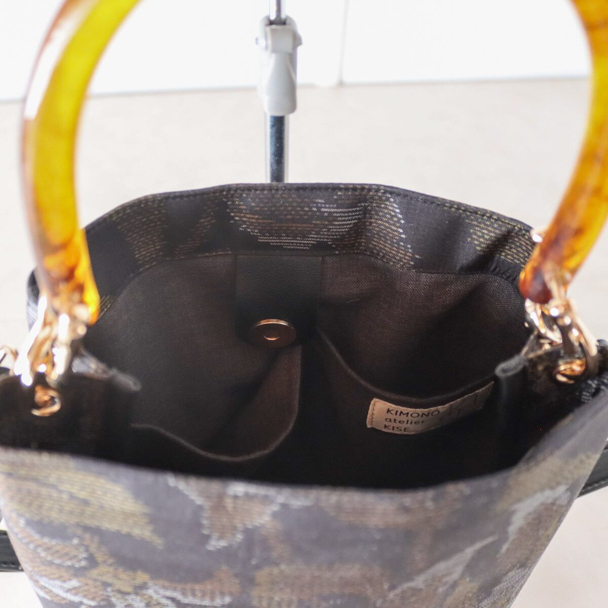 One Handle Bag 17/大島紬ブラック更紗模様/大島紬リメイクバッグ