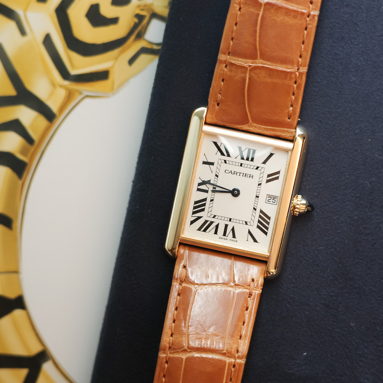 カルティエ タンクルイ LM クオーツ デイト付き