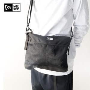 NEW ERA ニューエラ サコッシュ 2.5L ブラック 11787069